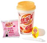 Изображение товара Напиток чайный Youlemei Клубника с мармеладками в стакане Китай, 80 г