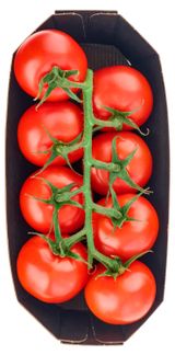 Изображение товара Томаты коктейльные красные на ветке, 350 г