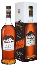 Изображение товара Коньяк ARARAT в подарочной упаковке Армения, 0,7 л