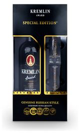 Изображение товара Водка Kremlin Award в подарочной упаковке со стопками Россия, 0,7 л