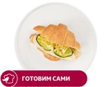 Изображение товара Круассан АШАН с курицей, 120 г