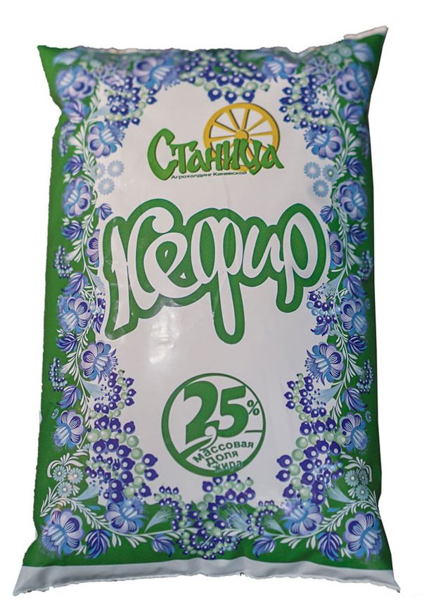 Кефир Станица в пакете 2,5%, 900 мл