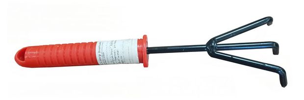 Рыхлитель с пластмассовой ручкой малый