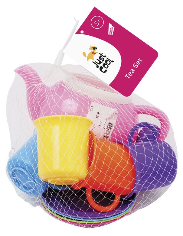 Набор игрушечной посуды Dream Makers 360₽