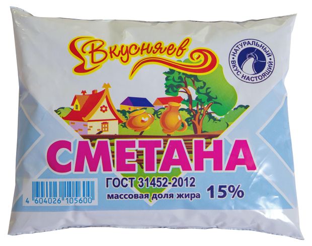 Сметана Вкусняев в пакете 15% БЗМЖ, 250 г
