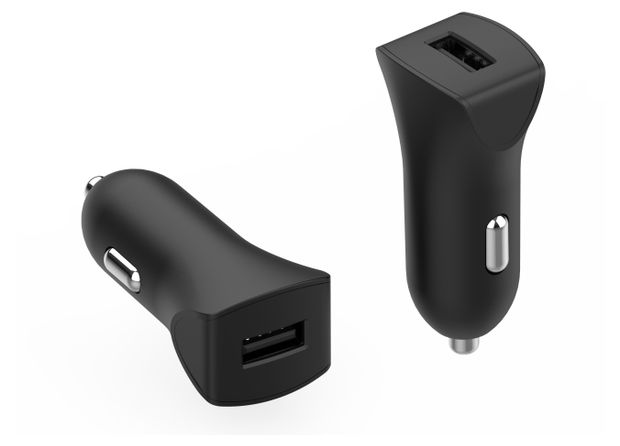 Устройство зарядное автомобильное Qilive 1 USB 2.4A + 8 PIN MFI 2.4A 1,2 м черный