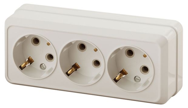 Розетка Intro Quadro 2-206-02 с заземлением трехместная слоновая кость 380₽