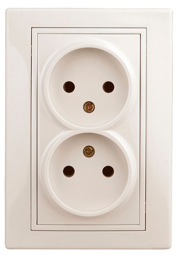 Розетка Intro Plano 1-204-02 без заземления двойная слоновая кость 245₽