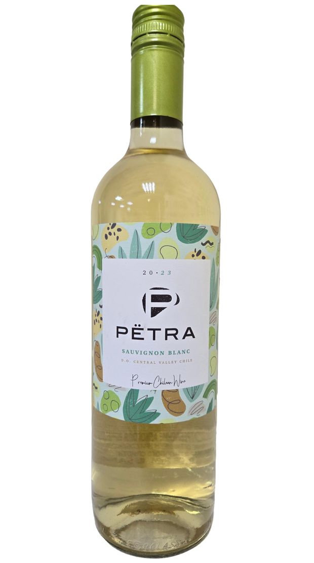 Вино Petra Sauvignon Blanc белое сухое Чили, 0,75 л