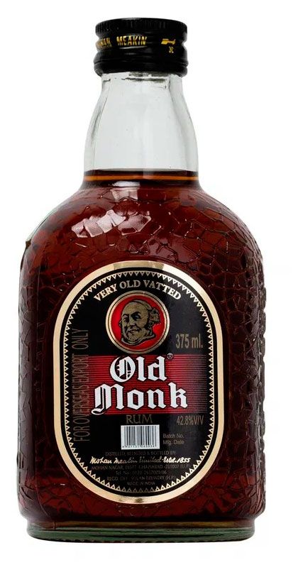 Ром Old Monk выдержанный 7 лет Индия, 0,375 л