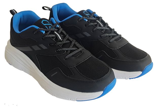 Кроссовки мужские InExtenso черные