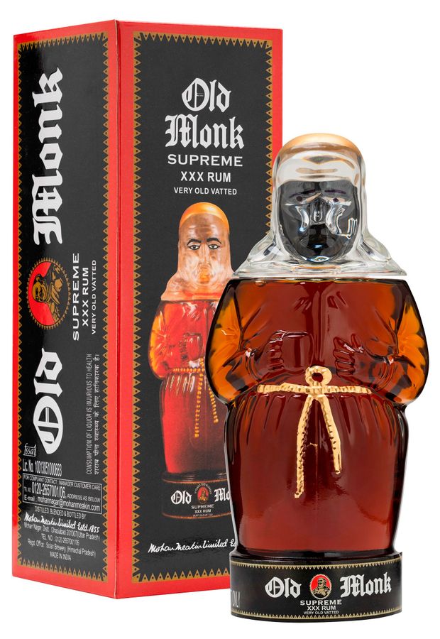 Ром Old Monk Supreme 12 лет в подарочной упаковке Индия, 0,75 л
