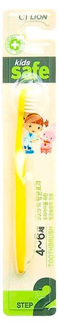 Зубная щетка для детей Lion Kids safe toothbrush мягкая Корея, 1 шт