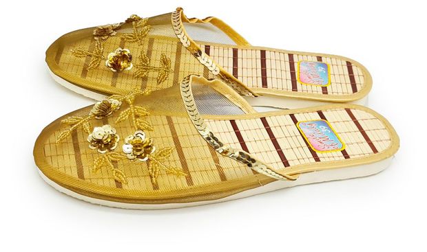 Тапочки женские Smile of Milady с закрытым носом золотой/черный/коричневый/красный, р.37 в ассортименте