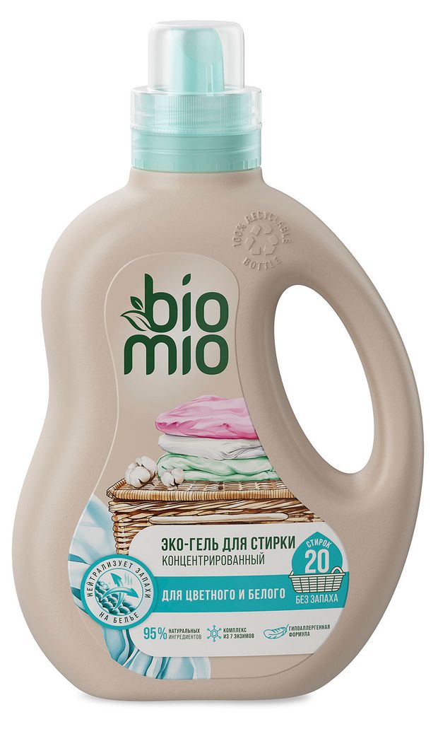 Гель для стирки цветного и белого BioMio 900 мл 690₽