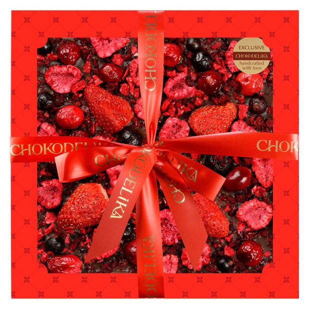 Шоколад темный Chokodelika Беррифест с ягодами, 150 г