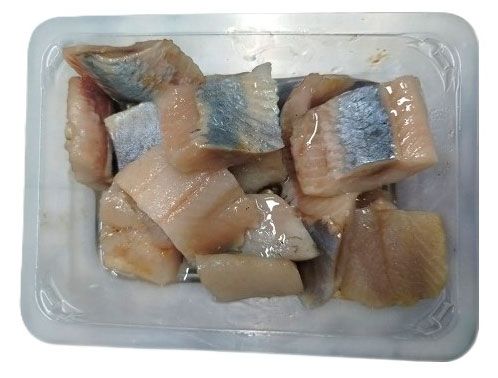 Закуска из маринованной сельди Рыбный цех филе-кусочки в растительном масле, 200 г