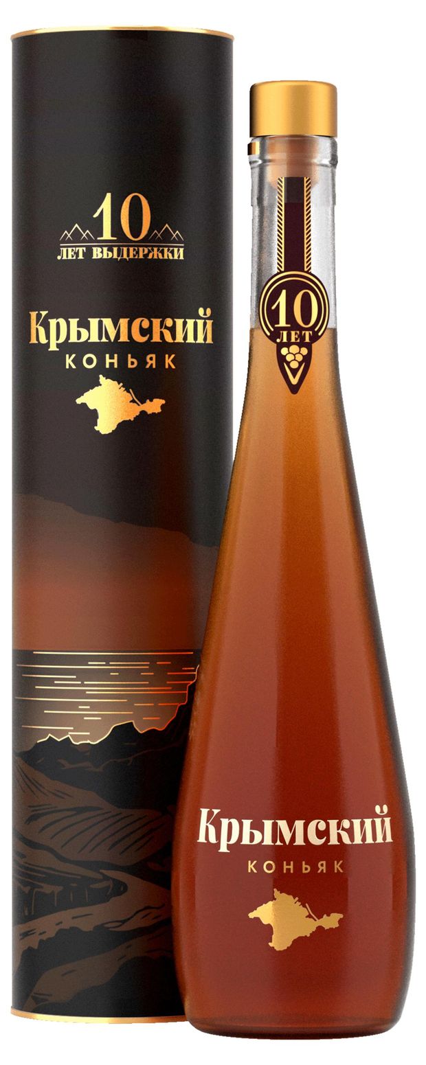 Коньяк Крымский выдержка 10 лет в подарочной упаковке Россия, 0,5 л