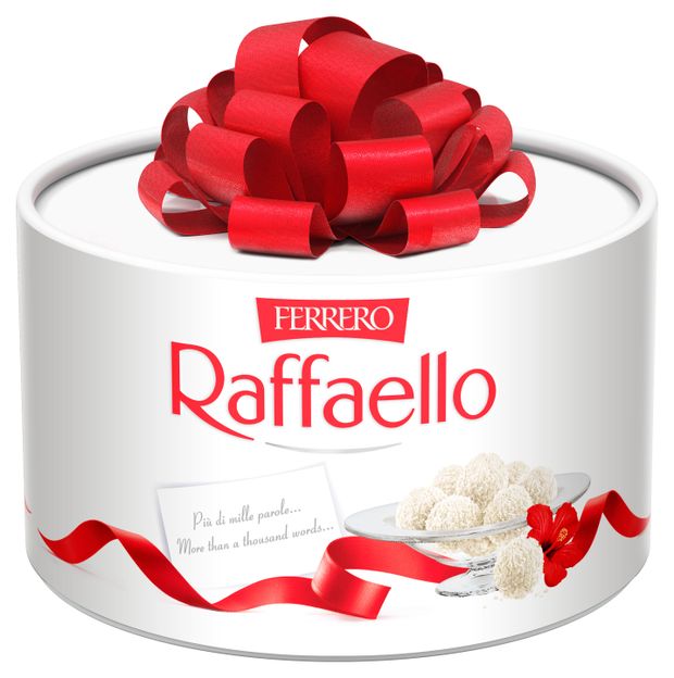 Конфеты RAFFAELLO с цельным миндальным орехом в кокосовой обсыпке, 100 г в ассортименте