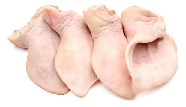 Уши свиные Ближние горки (0,4-0,7 кг), 1 упаковка ~ 0,5 кг