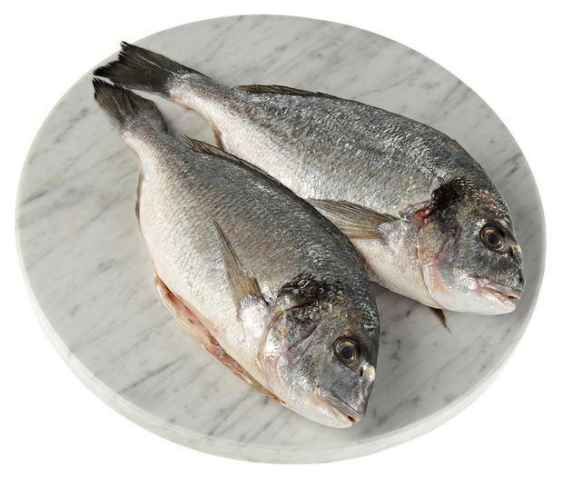 Дорадо охлажденная непотрошеная 600 вес 1330₽