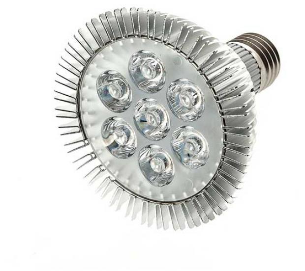 

Фитолампа Planet Garden 7 LED 9,5х10,3 см,7 Вт