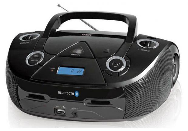 

Бумбокс BBK BX318BT черный