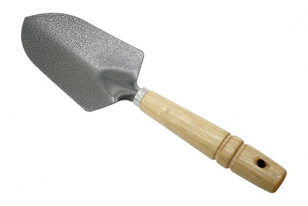 Лопатка Garden Star металлическая с деревянной ручкой 29х8 см 81₽