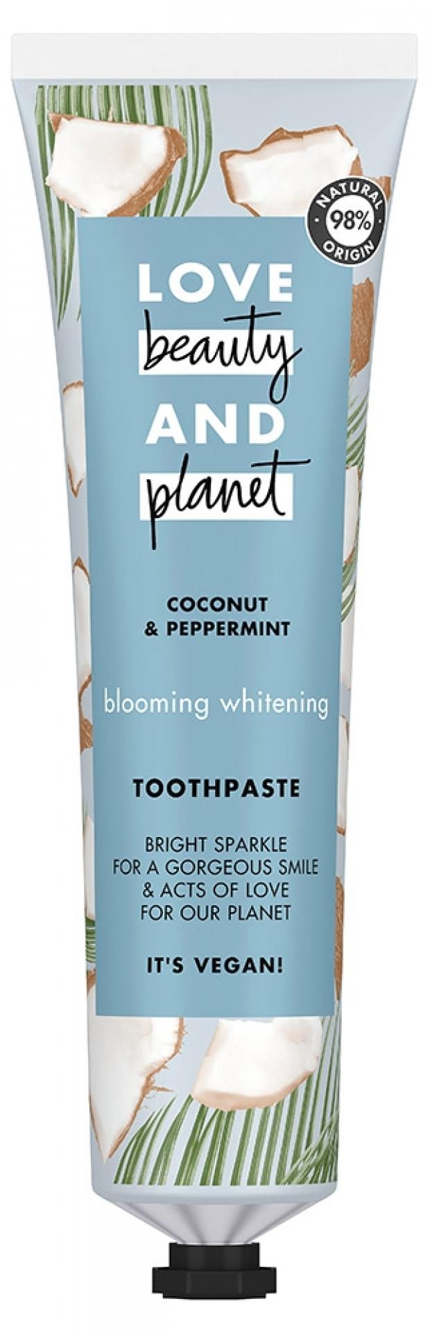 

Зубная паста Love Beauty&Planet сияние и уход без парабенов, 75 мл