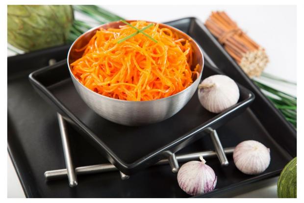 

Салат морковь по корейски FreshSecret, вес