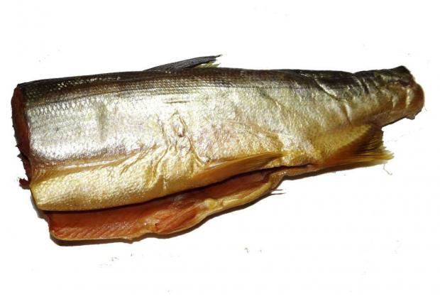 Кета тушка холодного копчения ОЛИВА без головы вес 1152₽