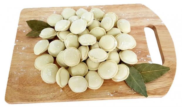 

Пельмени «Волгоградоблпродукт» Классические (0,8-1,2 кг), 1 упаковка ~ 1 кг