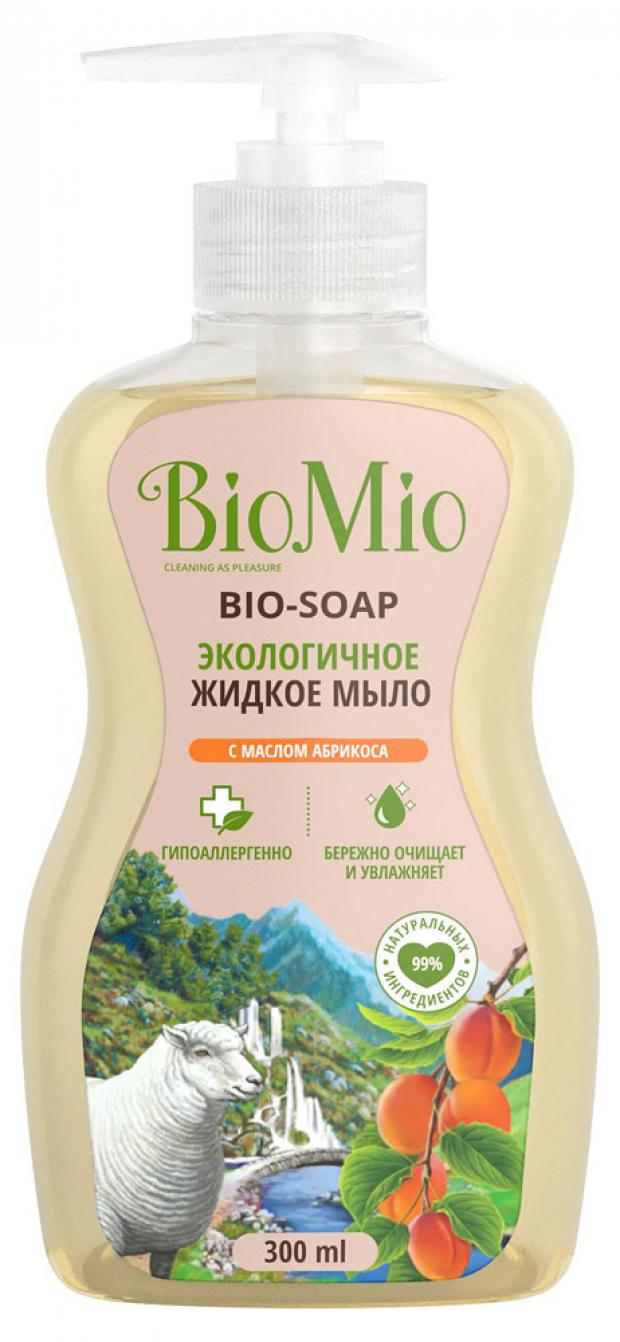 Мыло жидкое для рук BioMio экологичное смягчающее с маслом абрикоса 300 мл 190₽