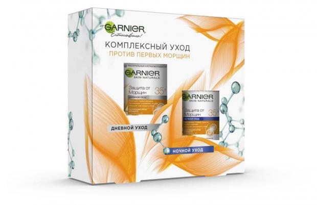 

Подарочный набор Крем для лица дневной Garnier Антивозрастной уход Защита от морщин 35+ с экстрактом чайного листа кофеином, 50 мл + Крем для лица ночной Garnier Антивозрастной уход с экстрактом чайного листа 35+, 50 мл
