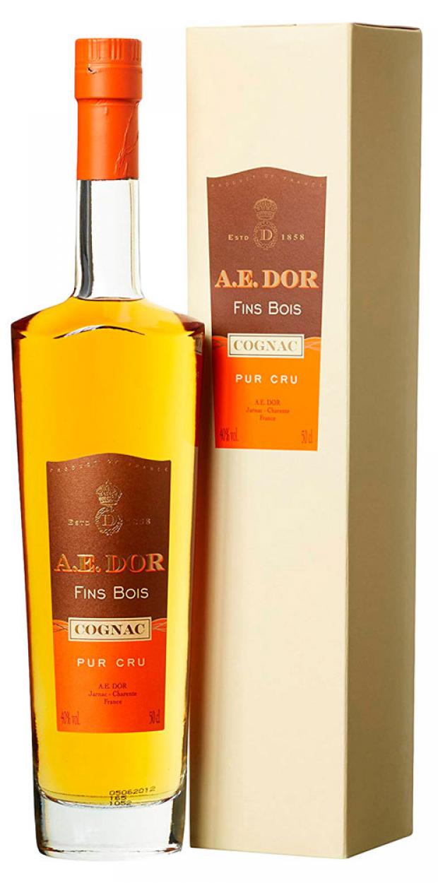 

Коньяк A.E. DOR Pur Cru в подарочной упаковке Франция, 0,5 л