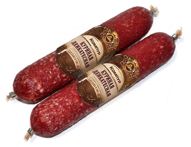

Колбаса сырокопченая «Компур» Куриная Деликатесная (0,7-1 кг), 1 упаковка ~0,8 кг
