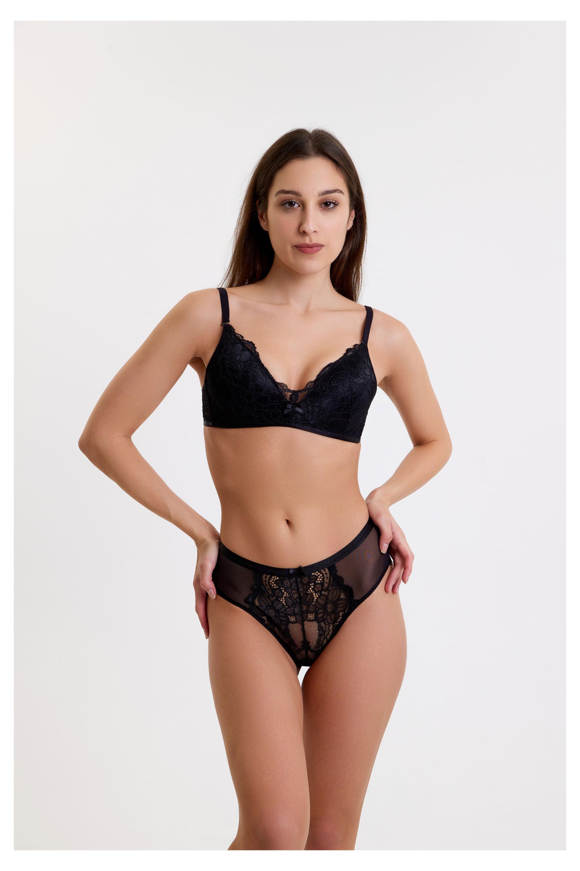 

Трусы женские Fleur черные