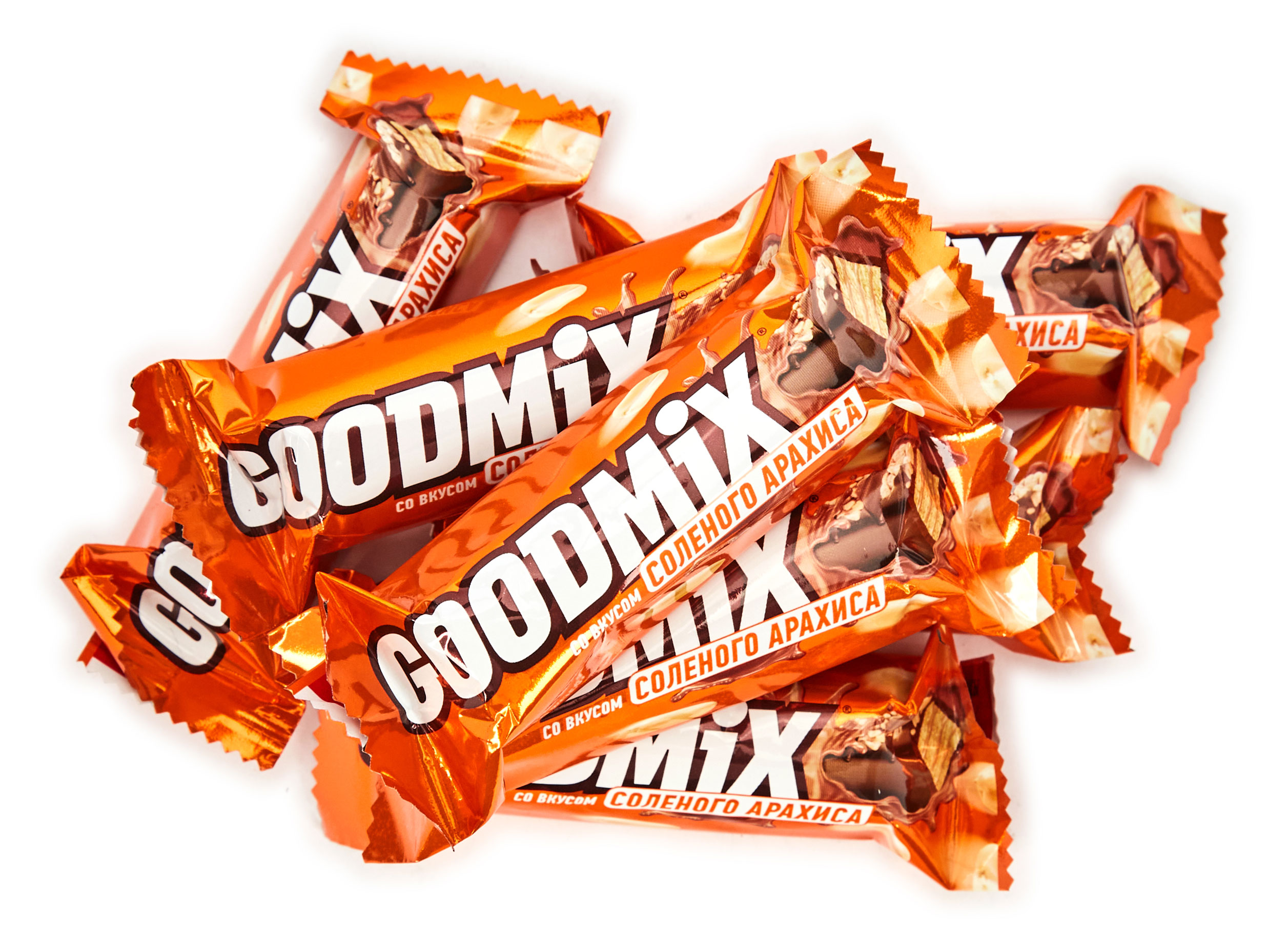 

Шоколад молочный Goodmix Salted Peanut taste с начинкой со вкусом соленого арахиса с хрустящей вафлей, вес