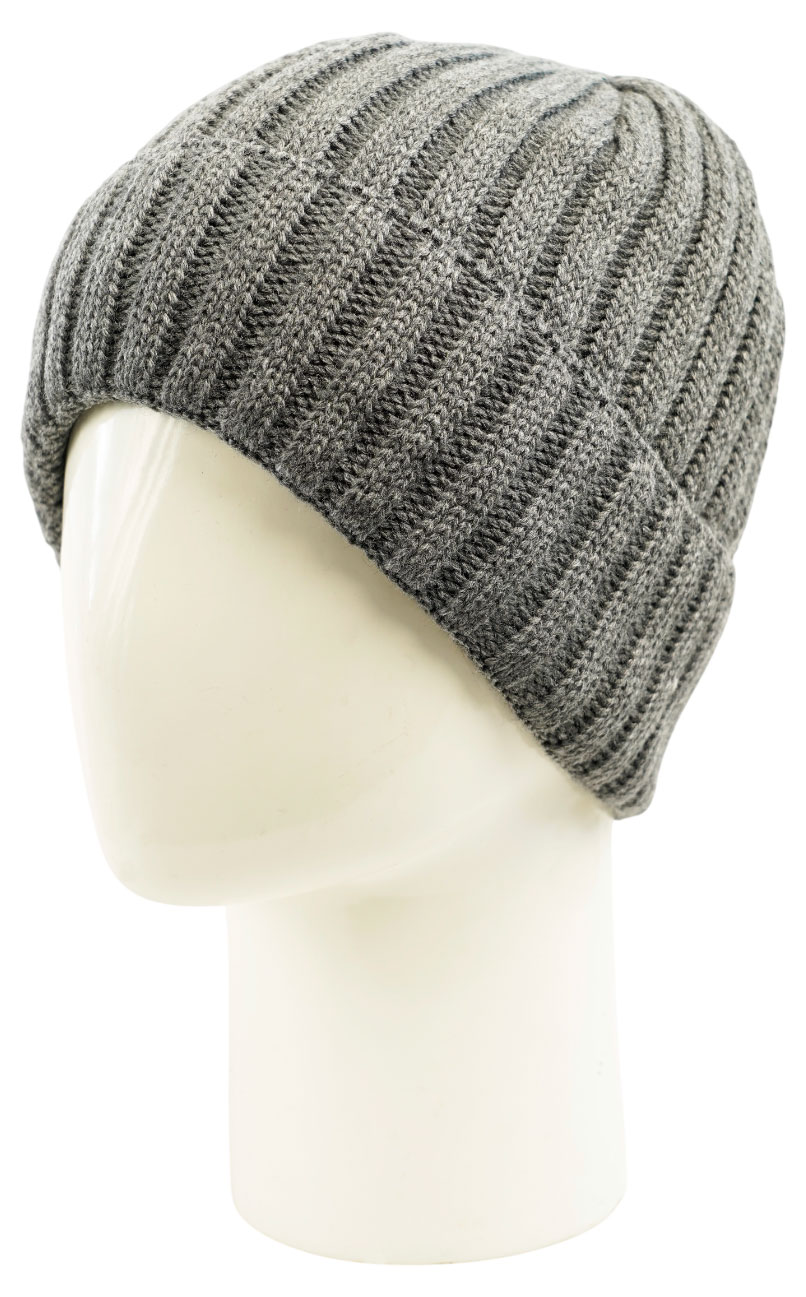 Изображение товара Мужская зимняя шапка Fishka бини серого цвета для мужчин 56-58 размеры