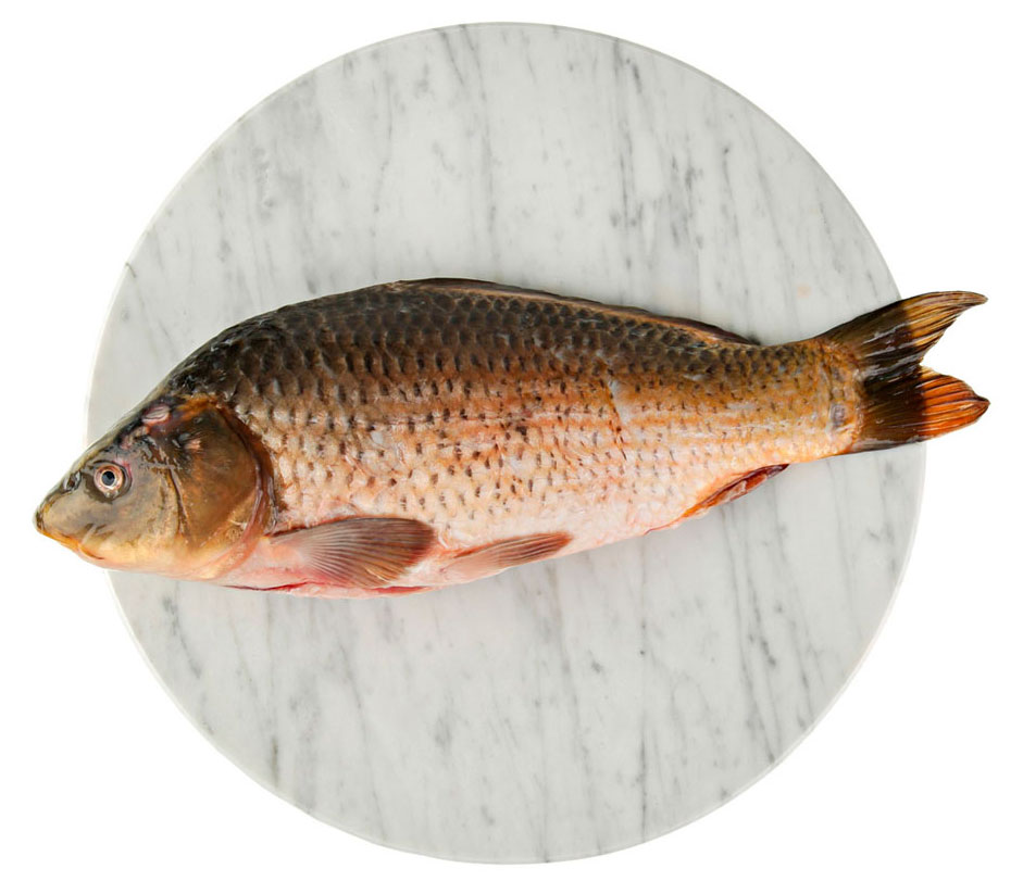 

Карп охлажденный потрошенный с головой, вес