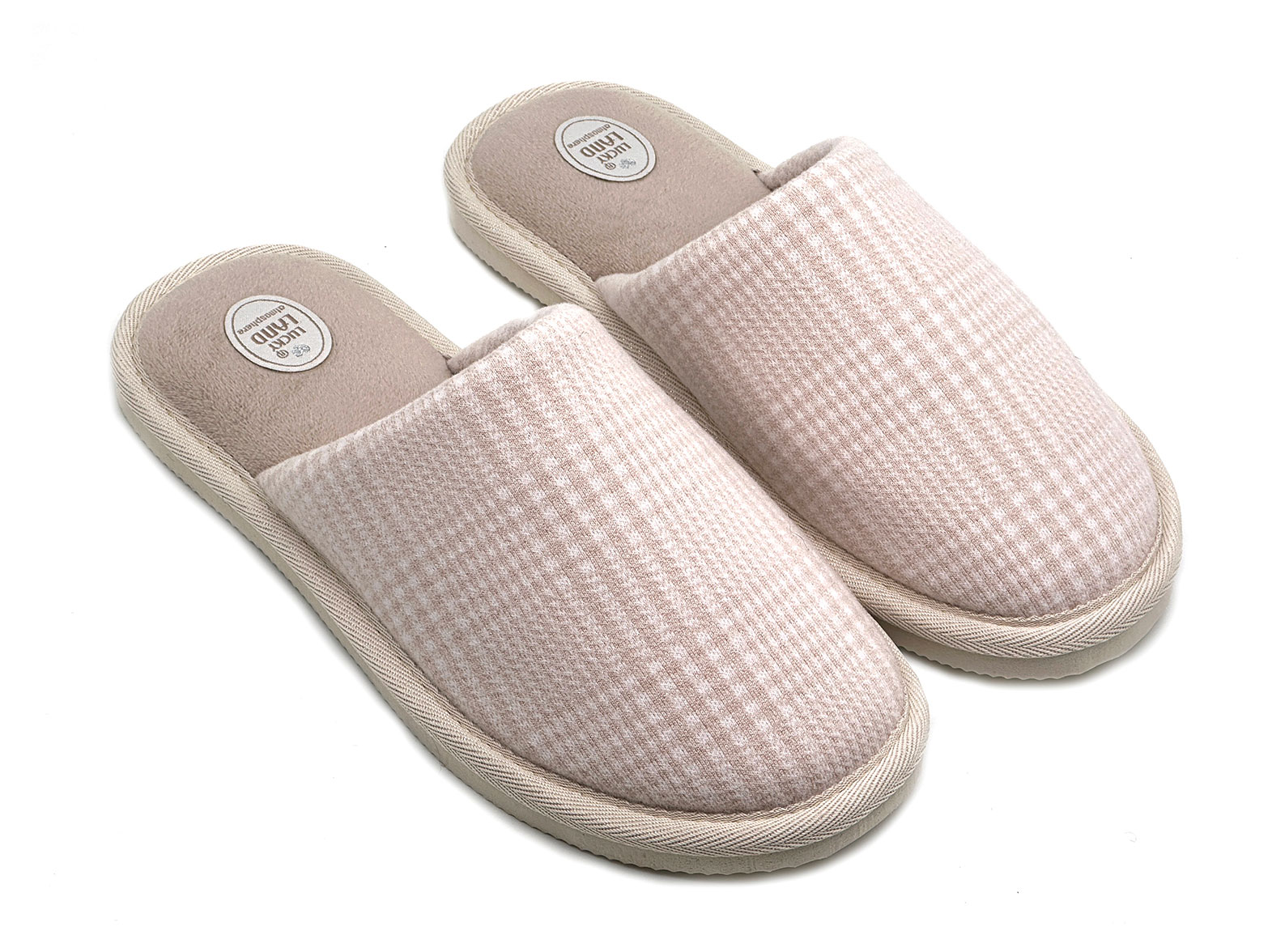 

Тапочки женские LuckyLand с закрытым носом бежевые, р. 37 в ассортименте