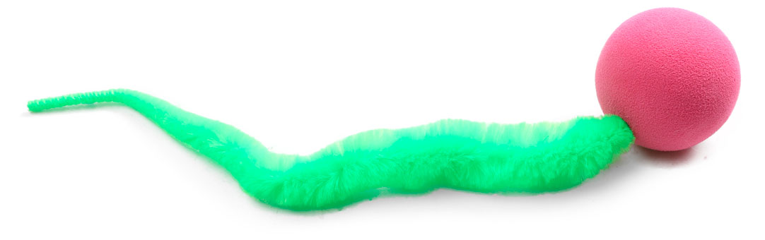 

Игрушка для кошек Triol Мяч с хвостиком 235 мм d 40, 1 шт в ассортименте