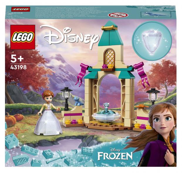 Конструктор LEGO Disney Princess Двор замка Анны