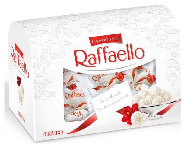 

Набор конфет Raffaello с миндальным орехом сундук, 240 г
