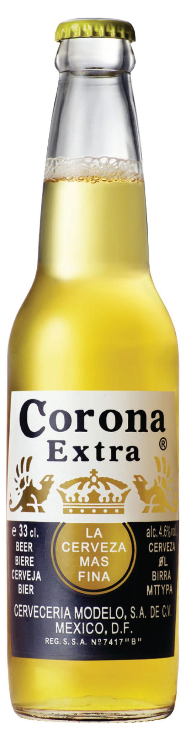 Пивной напиток Corona Extra фильтрованный 4,5%, 355 мл пивной напиток dr diesel wild mix светлый фильтрованный 6% 450 мл