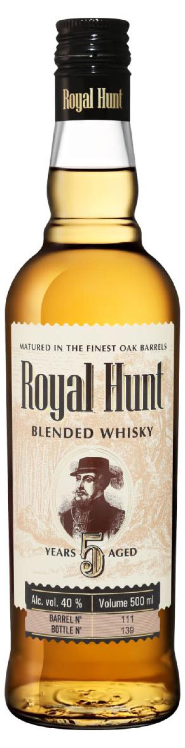 Royal blend whisky. Ящики с crown royal whisky. Купажированный виски роял хант. Виски роял. Royal salute 21 scotch whisky chivas regal.