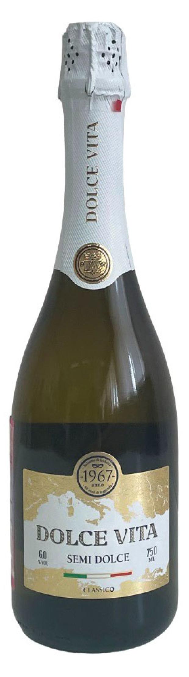 Напиток плодовый алкогольный Dolce Vita Classico с фруктовым ароматом газированный полусладкий Россия, 0,75 л