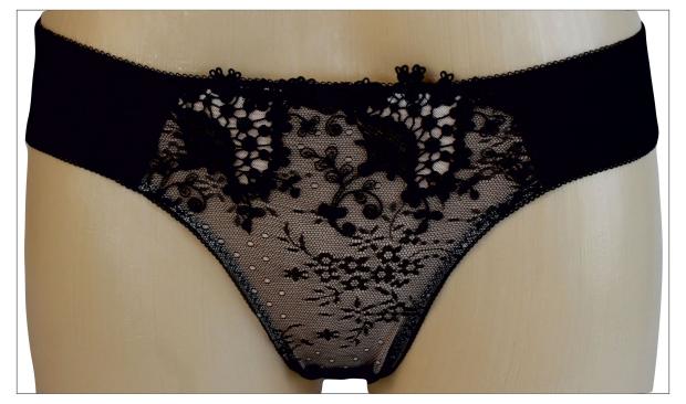 

Трусы женские Fleur черные
