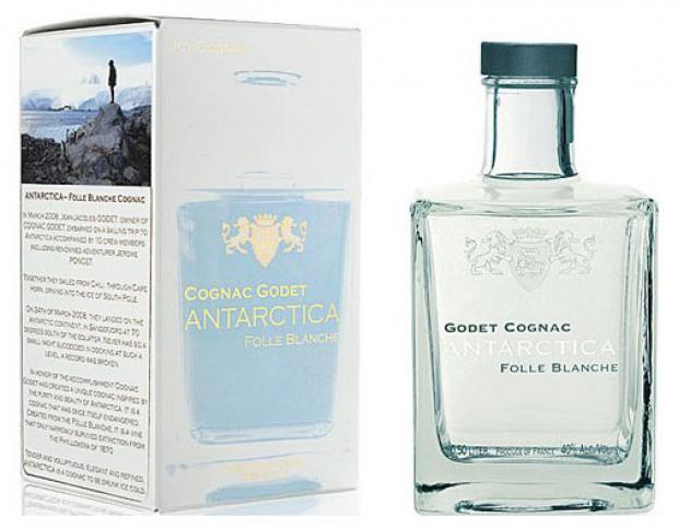 

Коньяк Godet Antarctica Ice White 7 лет в подарочной упаковке Франция, 0,5 л